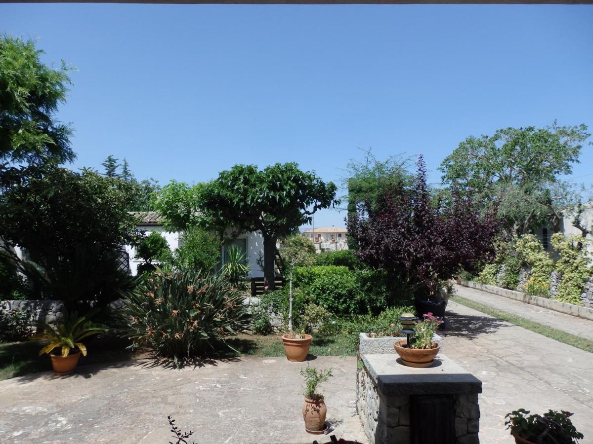Casa Degli Avi Don Neli, Immersa Nella Natura Modica Buitenkant foto