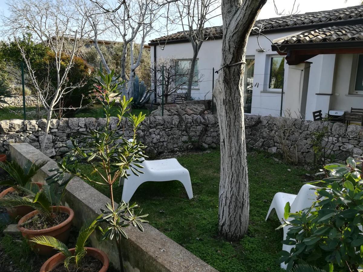 Casa Degli Avi Don Neli, Immersa Nella Natura Modica Buitenkant foto